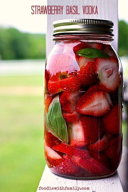 มึนเมา Strawberry Basil Lemonade Recipe