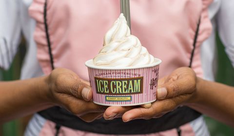สวนสนุก Harry Potter ของ Universal เปิดให้บริการไอศกรีม Butterbeer Ice Cream แล้ว