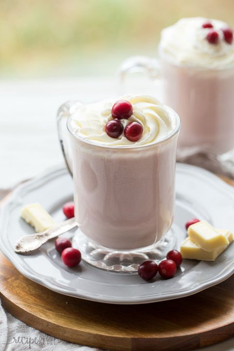 Långsam Cooker Cranberry White Hot Chocolate