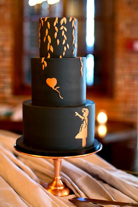 สีดำ Wedding Cake