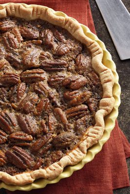 domáci crust and copious amounts of dark corn syrup give this traditional pecan pie a leg up on the competition.Recipe: Old-Fashioned Pecan Pie