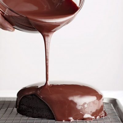 Süre ganache is still hot and fluid, it makes a showstopping pour-on cake glaze or a glossy filling for tartlets. Before pouring the ganache, set cake on a wire rack over a baking sheet. The excess will pool in the tray and you’ll be able to cleanly lift the cake away (and equally important, reuse any leftovers). 