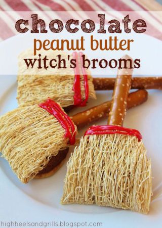 ช็อคโกแลต Peanut Butter Witch Brooms
