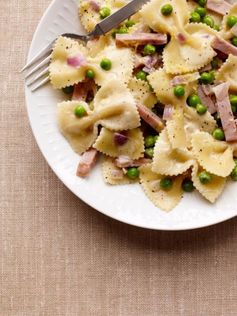 Kremasto pasta with ham and peas in 15 minutes!