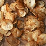 krispiga rosemary potato chips