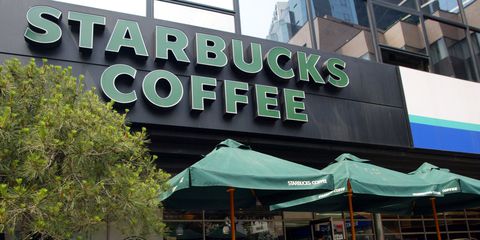 Starbucks odpre prvo ameriško skladišče za gluhe skupnosti