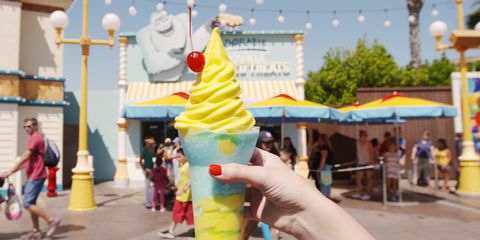 ข้อดีของ Instagrammable บนดิสนีย์แลนด์ของ Pixar Pier