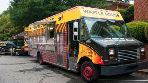 Waffle House Food Truck kommer att ta dig våfflor när som helst, var som helst
