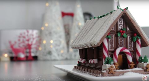 Najlažji način, da se Gingerbread House je s Kit Kats