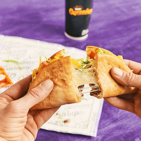 Taco Bell’in Yeni Quesalupa Hakkında Bilmeniz Gereken Her Şey