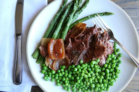 pomaly Cooker Pot Roast with Peas and Asparagus Recipe