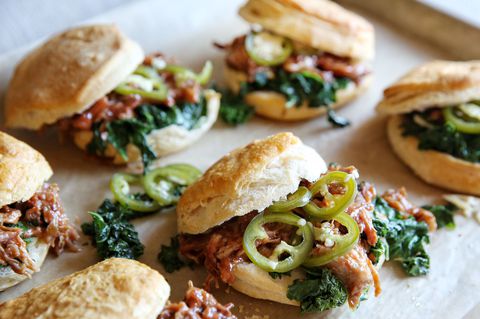 çekti Pork and Kale Biscuit Sandwiches Recipe