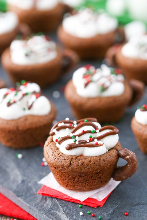 Sıcak Chocolate Cookie Cups Recipe