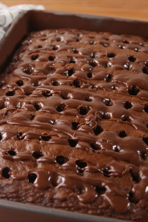 Ölüm By Chocolate Poke Cake Vertical