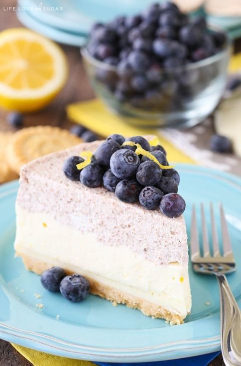 citrón Blueberry Shortbread Mousse Cake