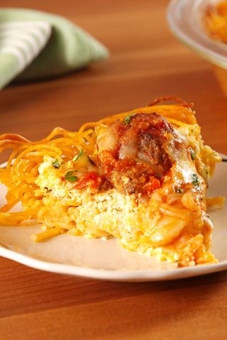 špagety and Meatball Pie