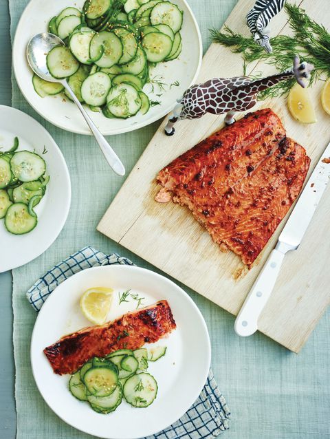 Zencefil Salmon with Sesame Cucumbers Vertical