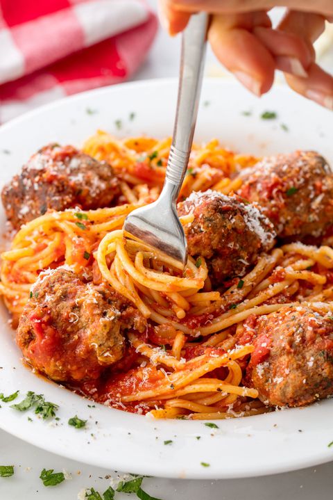 อาหารอิตาลีเส้นยาว and Meatballs Vertical