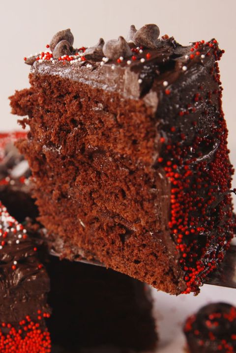Valentin's Day Dark Chocolate Cake Vertical