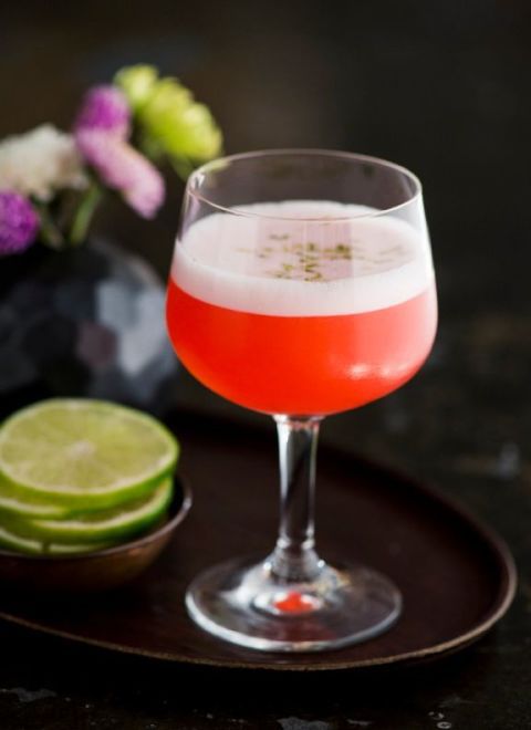 pružina gin rhubarb