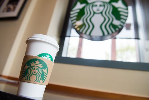 Fake Starbucks kupóny pre ľudí z farebných povrchov on-line po rasovej-bias kontroverzie