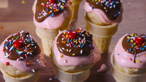 buz Cream Cone Cake Pops Recipe