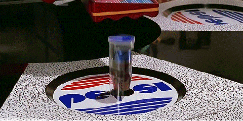 Pepsi frisätter flaskan från “Tillbaka till framtiden II”