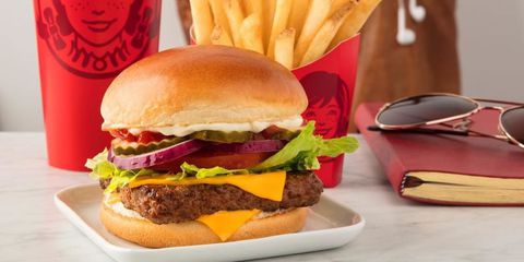 İşte Wendy’nin Bu Ayından Ücretsiz Bir Burger Puanı Nasıl Gidilir?